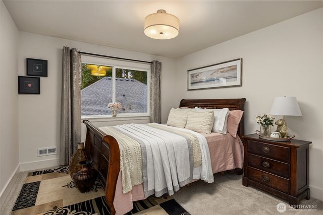 2206 210th Place SE, Sammamish, WA 98075