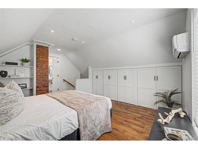2600 N Vine St, Denver, CO 80205
