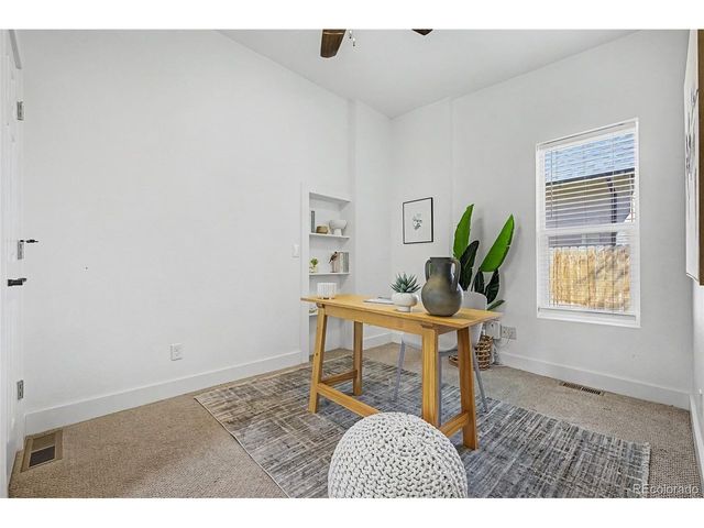 2600 N Vine St, Denver, CO 80205