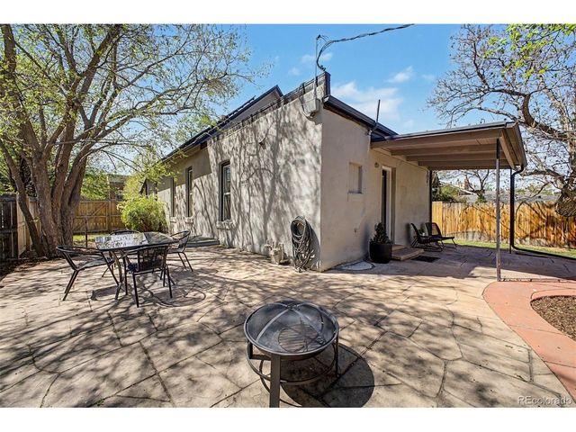 2600 N Vine St, Denver, CO 80205