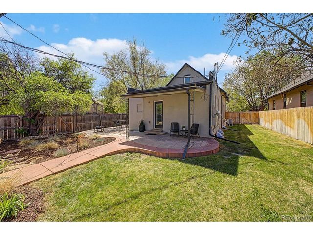2600 N Vine St, Denver, CO 80205