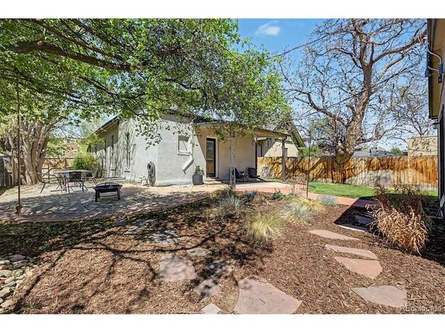 2600 N Vine St, Denver, CO 80205