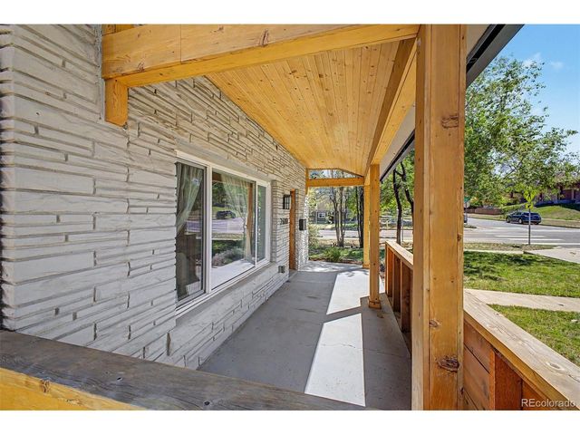 2600 N Vine St, Denver, CO 80205