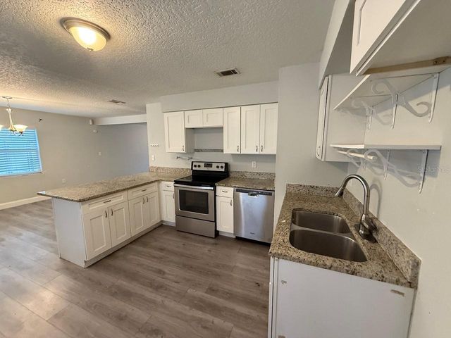 301 LESESNE STREET, Kissimmee, FL 34744