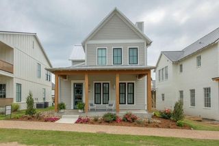 44 Ramble Along Road, Carlton Landing, OK 74432