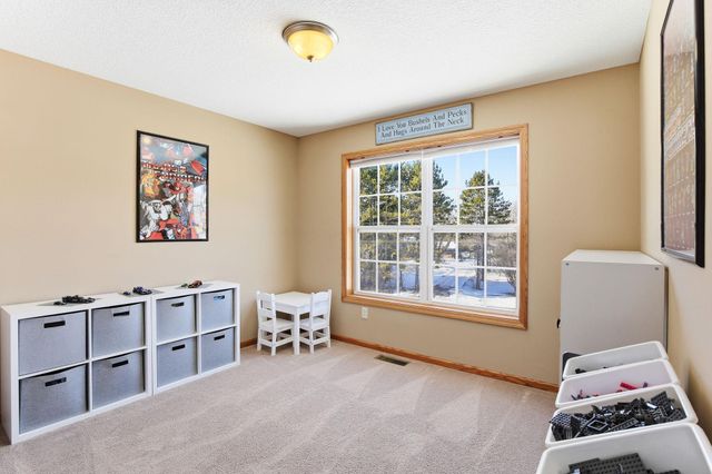 522 177th Avenue NE, Andover, MN 55304