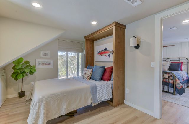 26445 Farm Road 1212, Eagle Rock, MO 65641