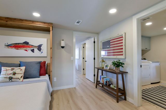 26445 Farm Road 1212, Eagle Rock, MO 65641