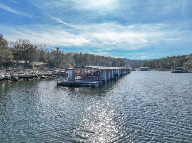 26445 Farm Road 1212, Eagle Rock, MO 65641