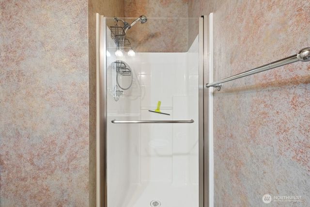 16202 SE 260th Street, Covington, WA 98042