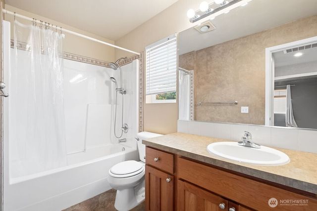 16202 SE 260th Street, Covington, WA 98042