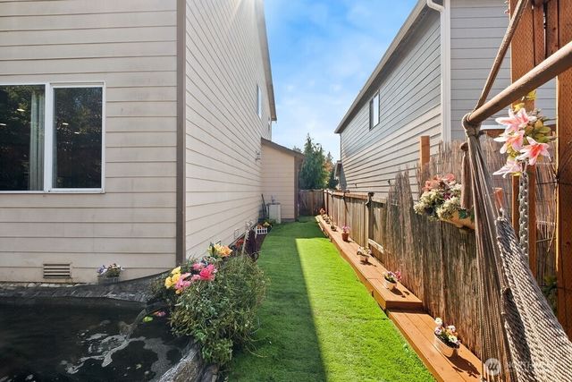 16202 SE 260th Street, Covington, WA 98042