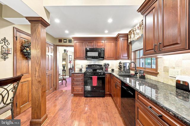 829 TERWOOD RD RD, Drexel Hill, PA 19026