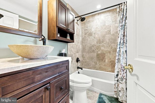 829 TERWOOD RD RD, Drexel Hill, PA 19026