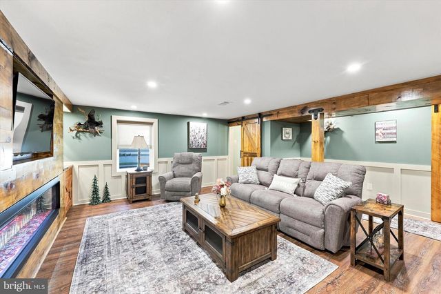 829 TERWOOD RD RD, Drexel Hill, PA 19026