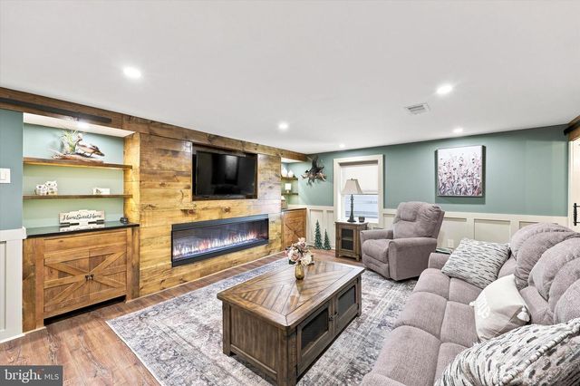 829 TERWOOD RD RD, Drexel Hill, PA 19026
