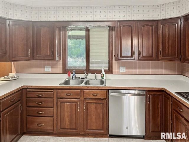 508 FOREST Drive, Herrin, IL 62948