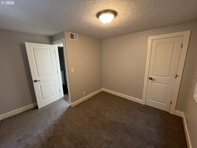 2208 E 5TH St, Vancouver, WA 98661