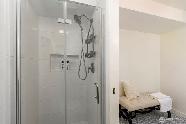 15812 NE 106th Street, Redmond, WA 98052