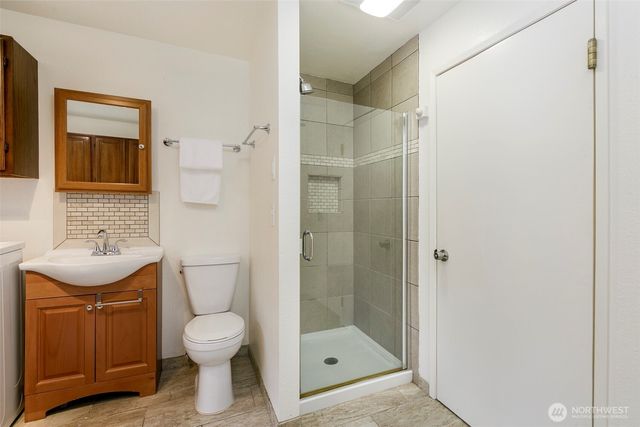 15812 NE 106th Street, Redmond, WA 98052
