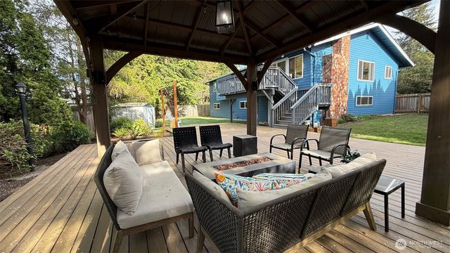 15812 NE 106th Street, Redmond, WA 98052