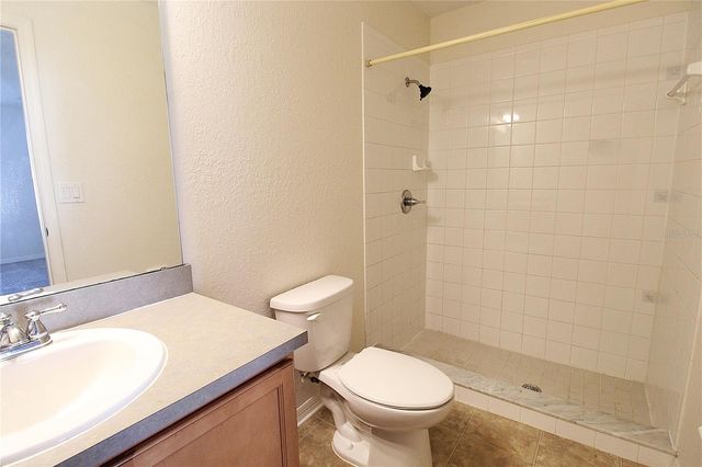 2211 11TH AVENUE E, Palmetto, FL 34221