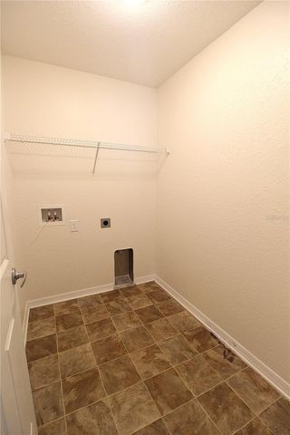 2211 11TH AVENUE E, Palmetto, FL 34221