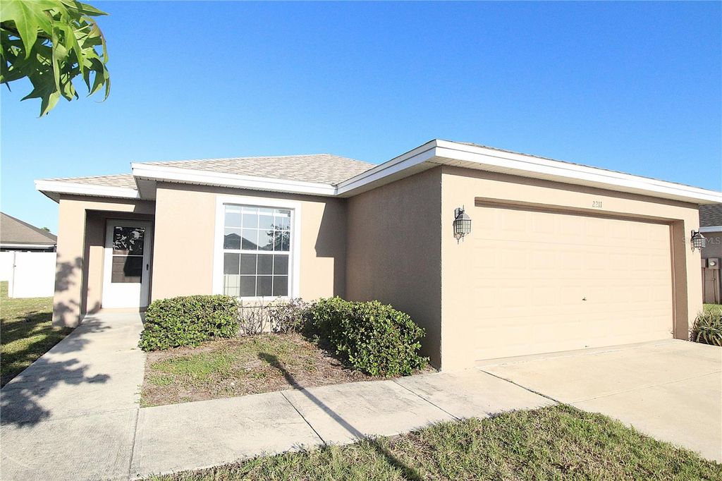2211 11TH AVENUE E, Palmetto, FL 34221