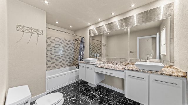 104 Granada Drive, Hot Springs, AR 71913