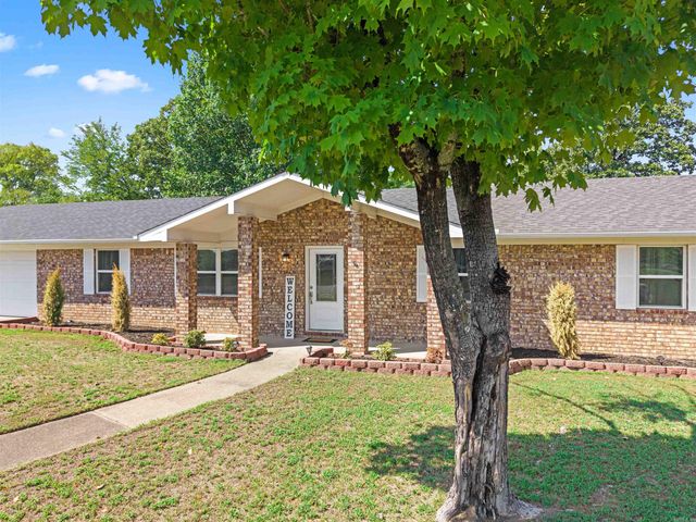 104 Granada Drive, Hot Springs, AR 71913