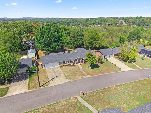 104 Granada Drive, Hot Springs, AR 71913