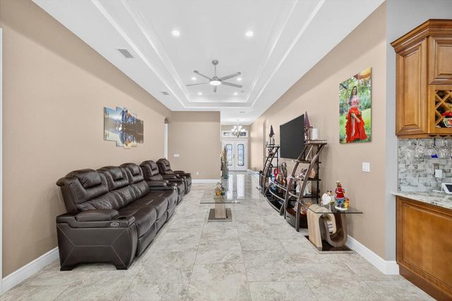 3914 SLIGH AVENUE, Tampa, FL 33614