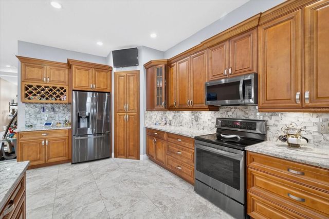 3914 SLIGH AVENUE, Tampa, FL 33614