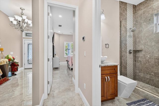 3914 SLIGH AVENUE, Tampa, FL 33614