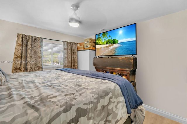 1423 Holly Heights Dr 18, Fort Lauderdale, FL 33304