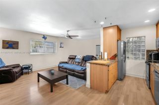 1423 Holly Heights Dr 18, Fort Lauderdale, FL 33304