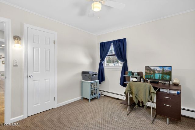 155 Willow Lane, Schenectady, NY 12302