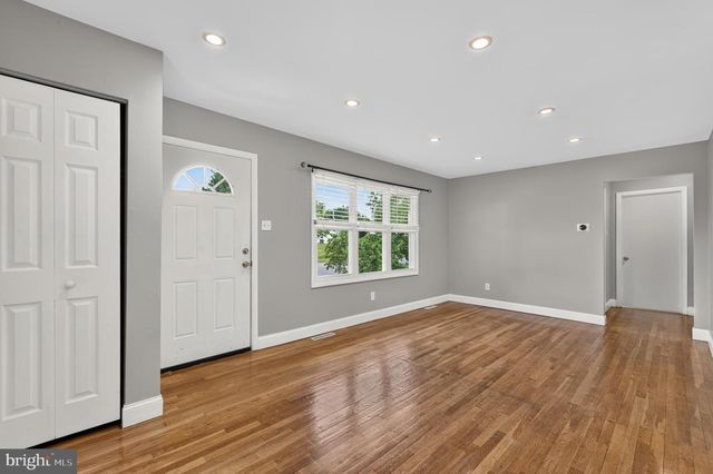 404 TAMARA CIR, Newark, DE 19711
