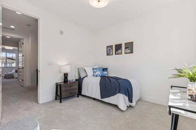 2862 Baze Road, San Mateo, CA 94403