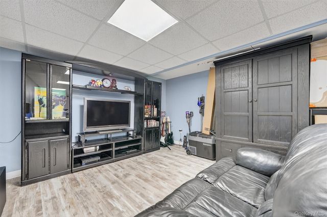 69 S Airmont Road, Suffern, NY 10901