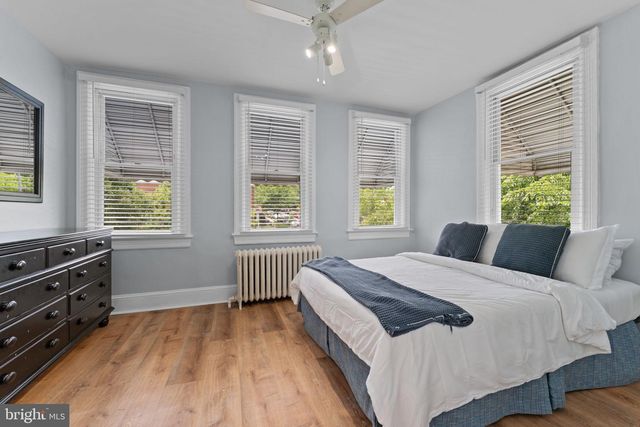 2339 3RD ST NE, Washington, DC 20002