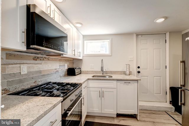 2339 3RD ST NE, Washington, DC 20002