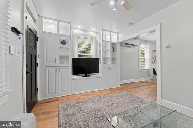 2339 3RD ST NE, Washington, DC 20002