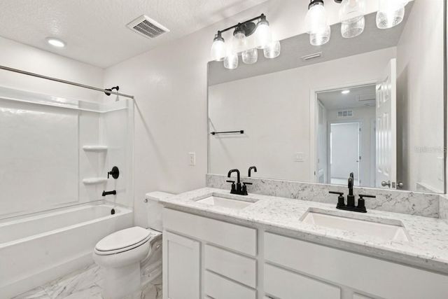 9436 PINEWOOD POINT PLACE, Seffner, FL 33584
