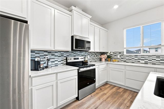 9436 PINEWOOD POINT PLACE, Seffner, FL 33584