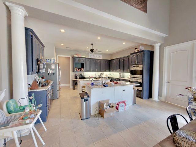 451 Land Of Goshen Drive, Springtown, TX 76082