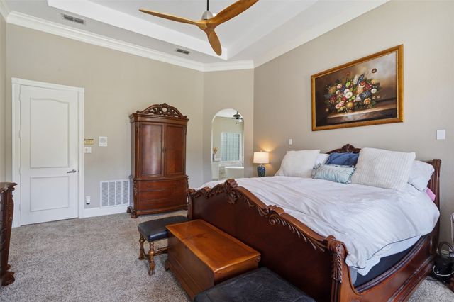 451 Land Of Goshen Drive, Springtown, TX 76082