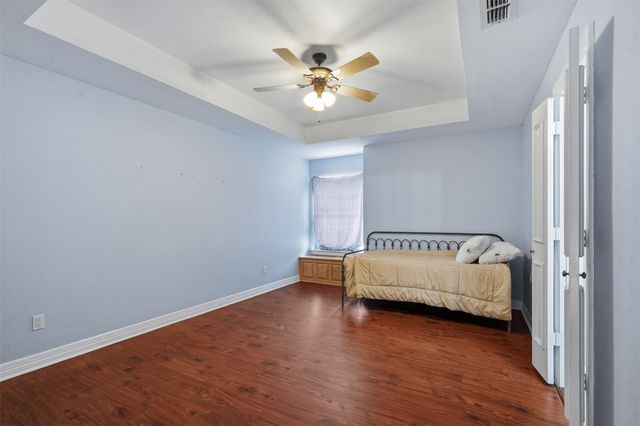 451 Land Of Goshen Drive, Springtown, TX 76082