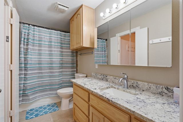 451 Land Of Goshen Drive, Springtown, TX 76082