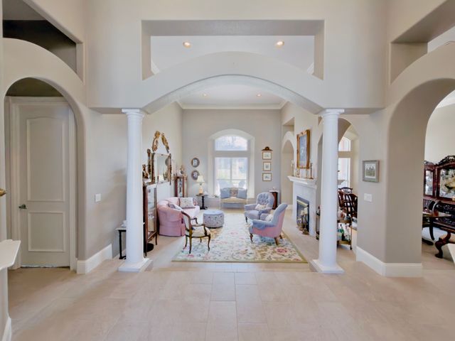 451 Land Of Goshen Drive, Springtown, TX 76082